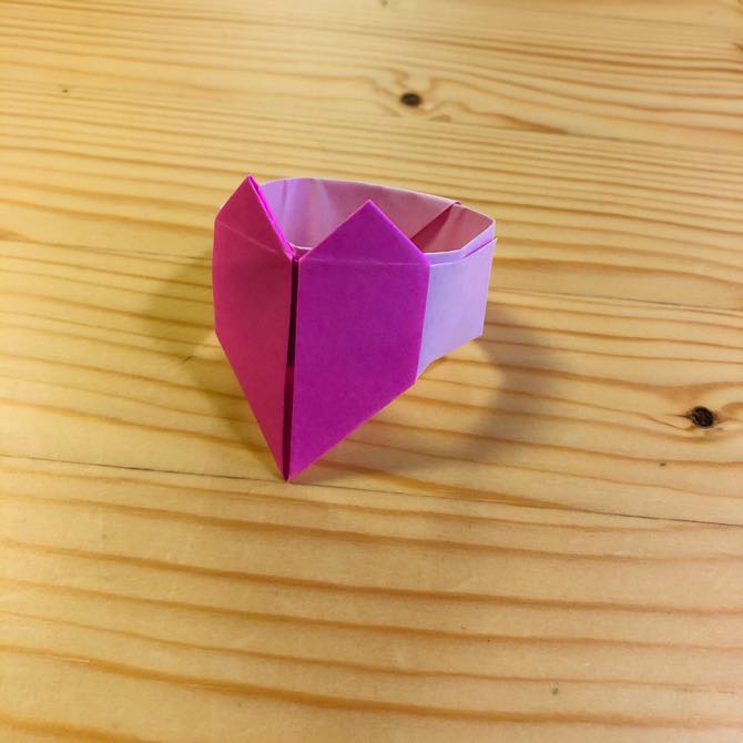 簡単折り紙 ハートの指輪 の折り方 How To Fold Origami Heart Ring