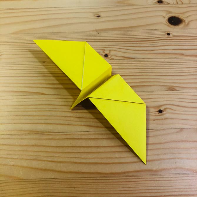 簡単折り紙 くるくるちょうちょう の折り方 How To Fold Origami Flying Butterfly