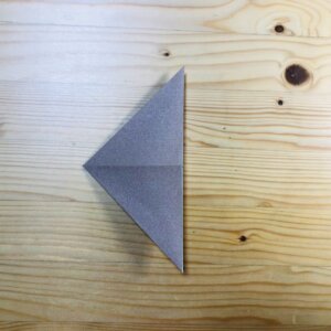 かんたん折り紙『たか』の折り方|How to fold origami “Hawk”